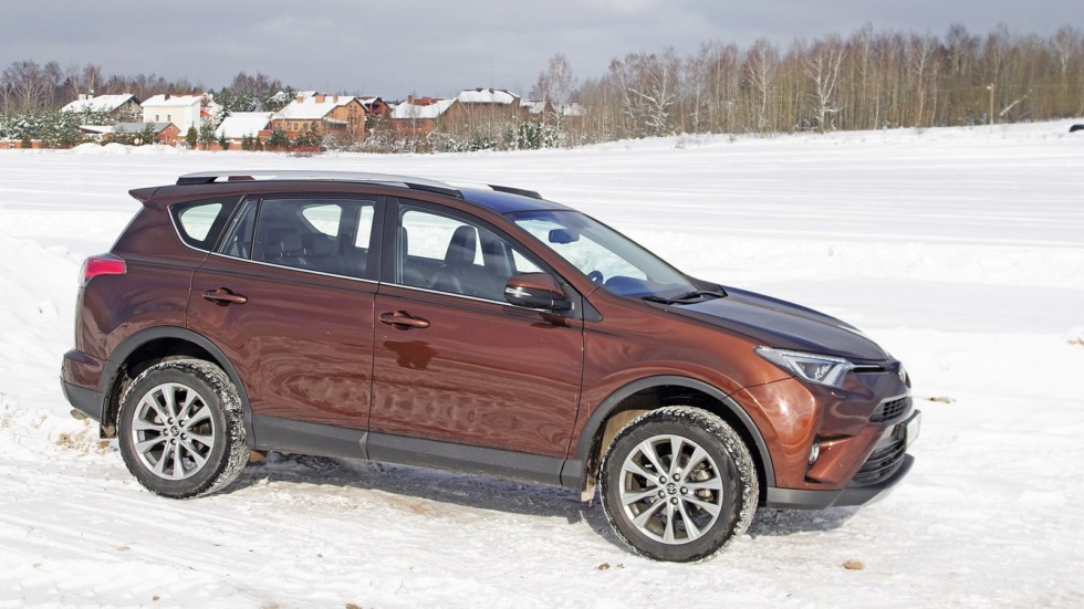 Уход за автостеклом, как правильно чистить стекла автомобиля
